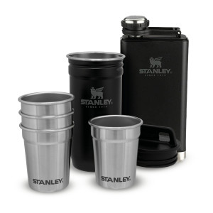 STANLEY Dárkový set Adventure series placatka/butylka 250ml + panáky 4ks černá mat